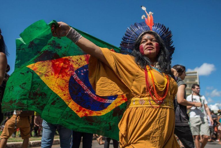 Sonia-Bone-Guajajara-Coordenadora-Execuva-da-Articulacao-dos-Povos-Indigenas-do-Brasil-durante-o-Acampamento-Terra-Livre-2019-Foto-APIB